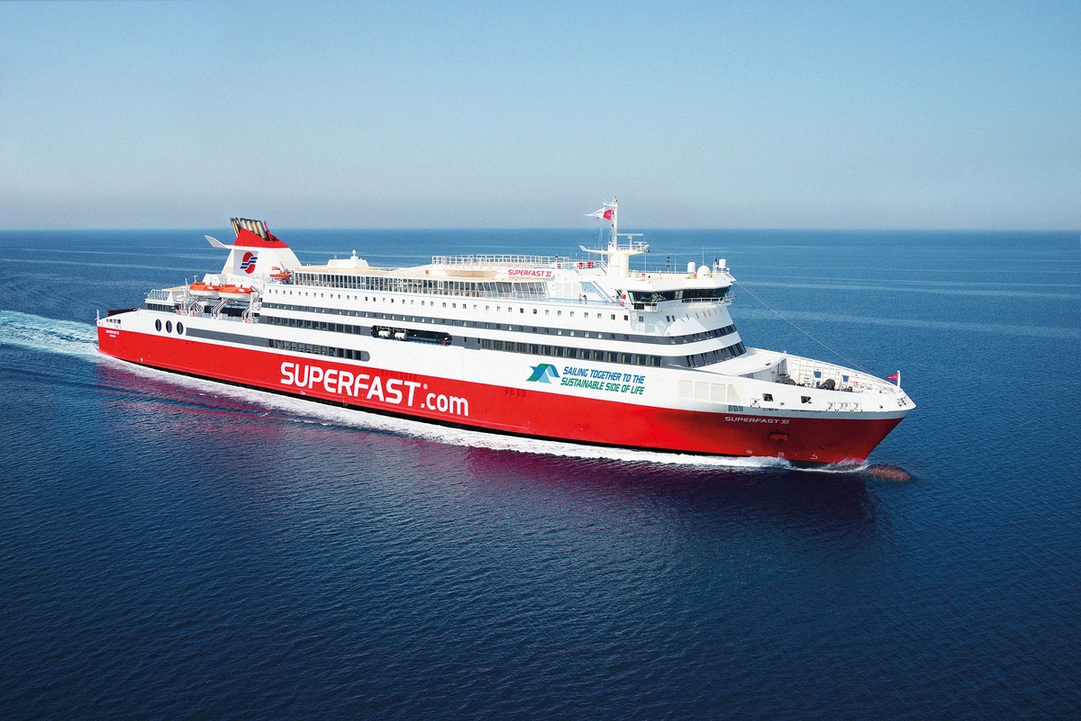 Die Fähre Superfast XI auf der Adria